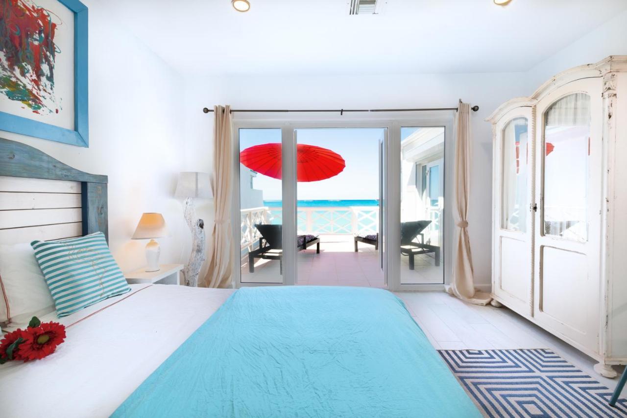 Caprice 9 - Oceanfront Villa - Gated Community With Pool Nassau Esterno foto