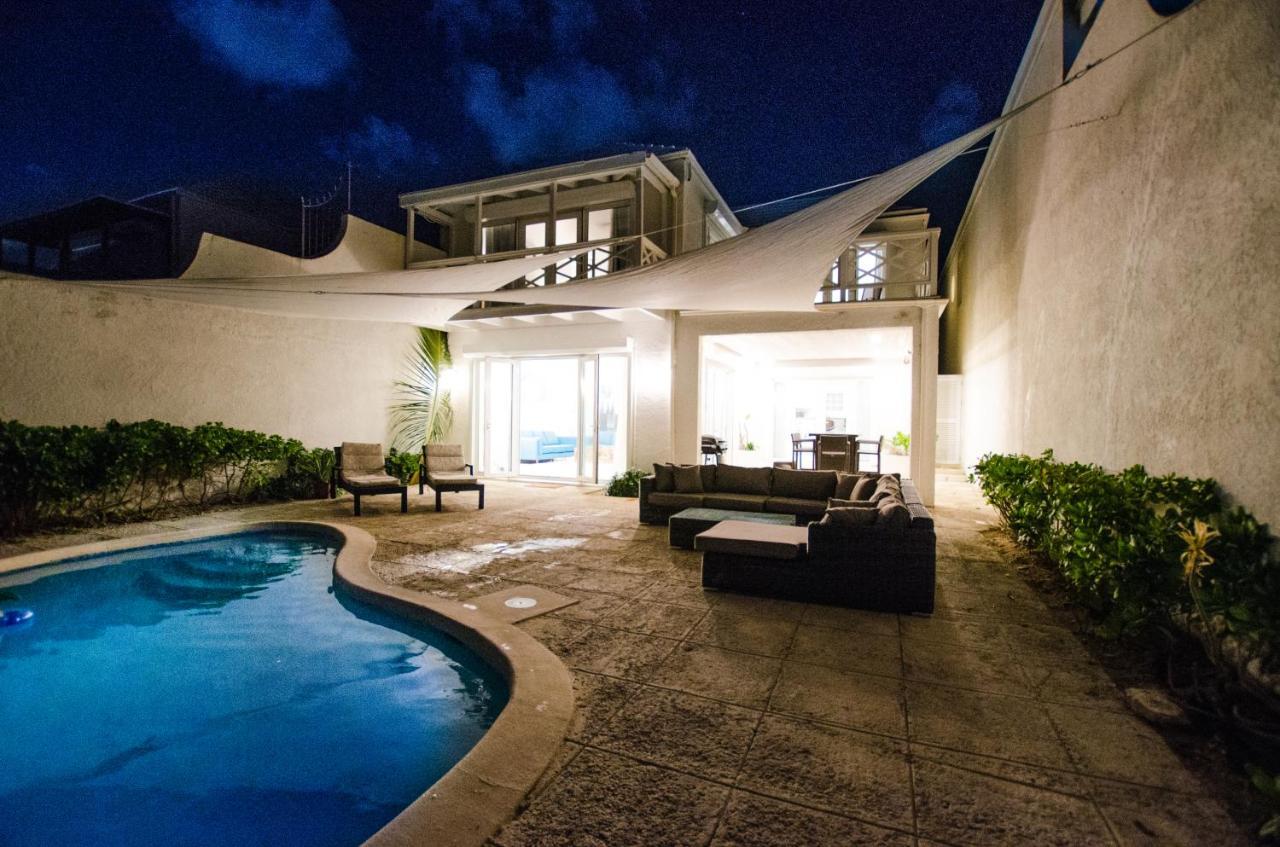 Caprice 9 - Oceanfront Villa - Gated Community With Pool Nassau Esterno foto