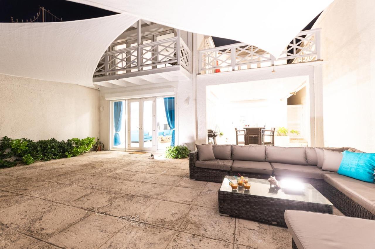 Caprice 9 - Oceanfront Villa - Gated Community With Pool Nassau Esterno foto
